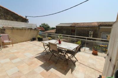 Completely Renovated Village House, Large Terrace And Roof Terrace