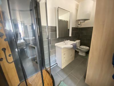 Apartment Building With 4 Apartments