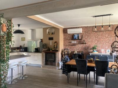 Superb Detached Villa with Swimming Pool