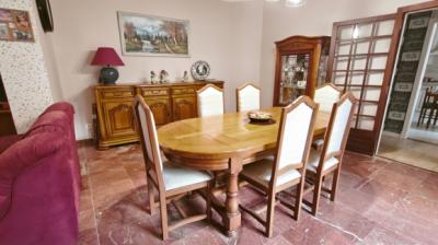 Detached House with Garden, Lovely Family Home