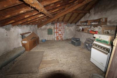 Habitable Large House to Improve