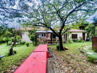 Villa With Garden And Garage