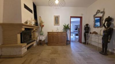 Detached Country Villa with Pool and Open Views