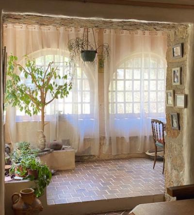 Country House with Separate Guest Gite and Pool