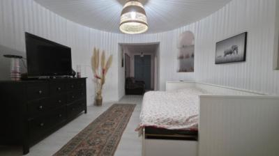 Detached Country Villa with Pool and Open Views