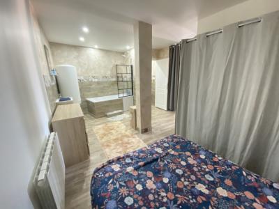 Apartment Building With 4 Apartments