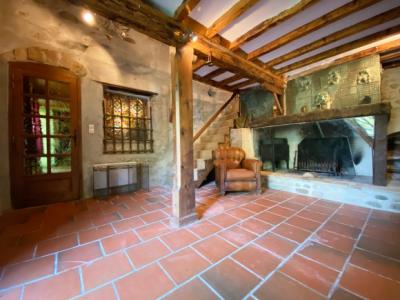 Country House with Separate Guest Gite and Pool