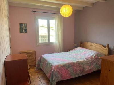 Detached Villa with Garden