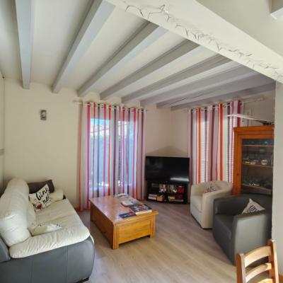 Two Houses in 34 Hectares of Vineyards