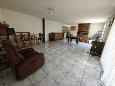 Traditional House in Sought After Sector