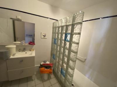 Duplex Apartment in Building With Elevator