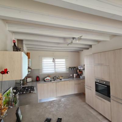 Two Houses in 34 Hectares of Vineyards