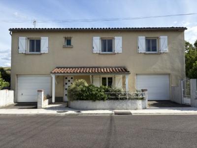 Detached Villa with Garden