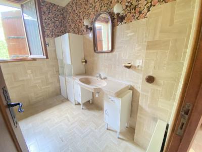 Detached Villa with Garden and Land