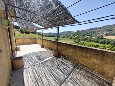 Single Storey Villa with Open Countryside Views