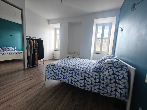 Town House With Pool And Garage