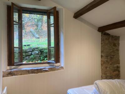 House With Swimming Pool in 13 Hectares