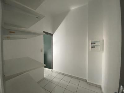 Apartment With Elevator in Heart of Town
