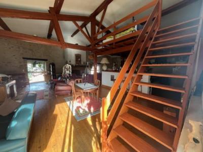 Former Stable Converted Into A Loft With Adjoining Garden