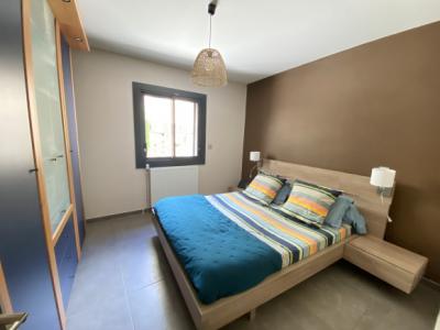 Detached Villa With Pool in Elevated Position