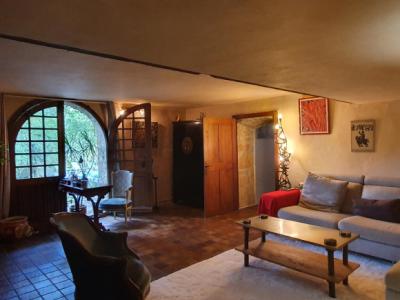 Country House with Separate Guest Gite and Pool