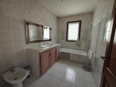 Beautiful Detached Villa with Character