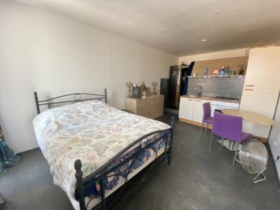 Apartment Building With 4 Apartments