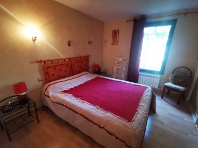 Large Villa With Outbuilding And Quality Services