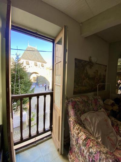 House On Two Levels in The Heart Of The Medieval City