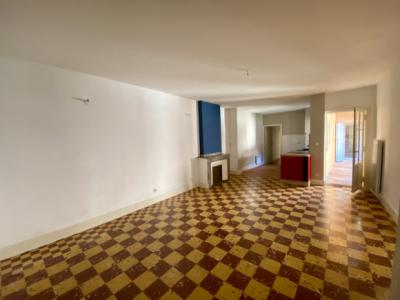 Apartment With Covered Terrace And Garage