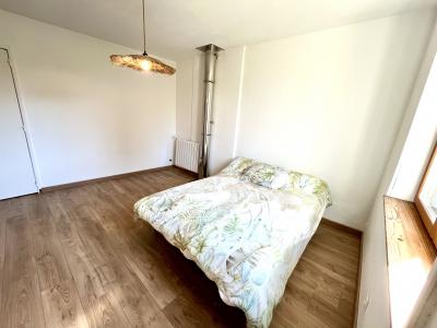 Fully Renovated Detached House with Pool