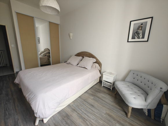 Town House With Pool And Garage