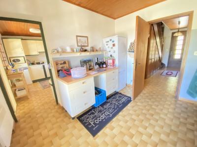Detached Villa With Swimming Pool Set in 8,000 m2
