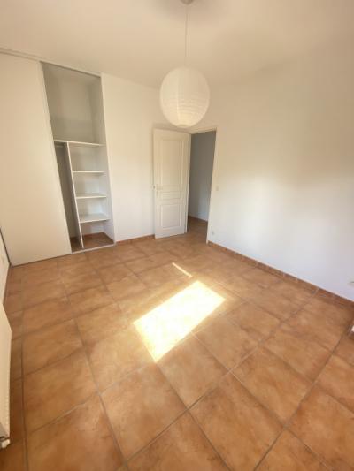 Modern Detached Villa With Garden