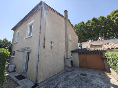 Traditional House in Sought After Sector