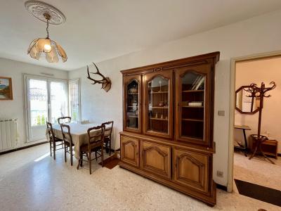 Apartment with Balcony and Garage