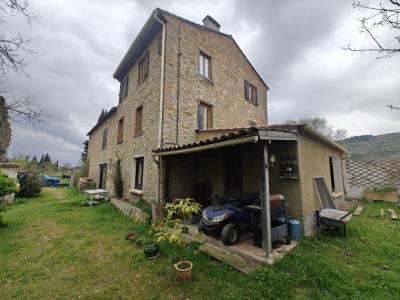 Beautiful Property with Garden and Two Hectares