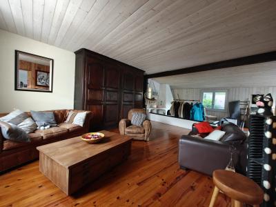 Family Home with Pool in the Middle of Nature