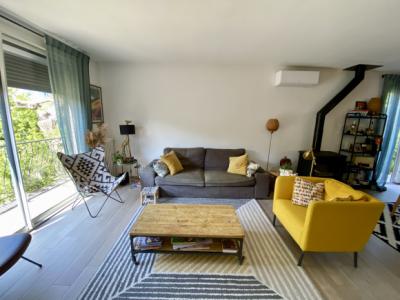 Renovated Town House With Garage And Garden