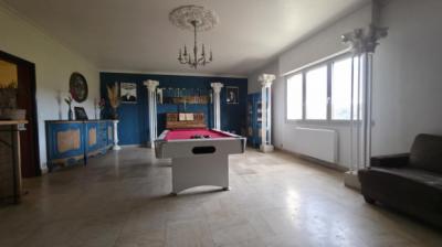 Detached Country Villa with Pool and Open Views