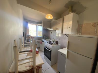 Duplex Apartment in Building With Elevator