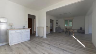 Traditional House, Workshops And Adjoining Garages