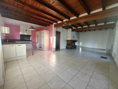 Villa with Garden, Cellar, Hangar, Swimming Pool