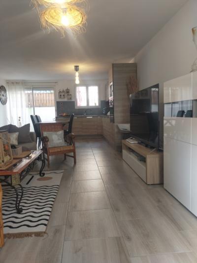 New Town Hhouse With Terrace And Garage