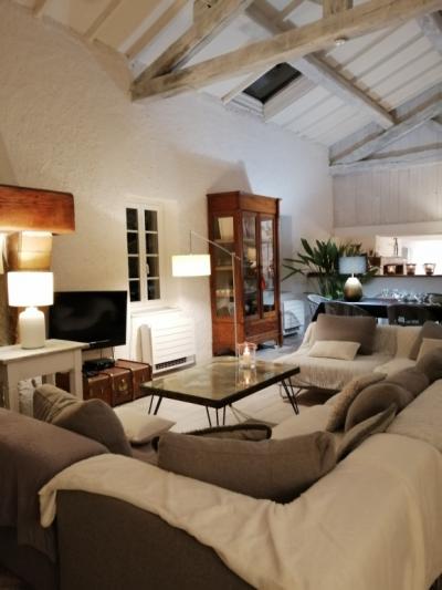 Renovated Character House in A 2.5 Hectare Parkland Gardens