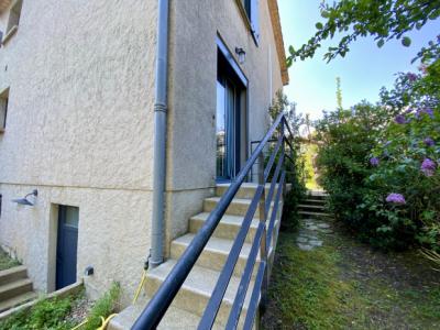Renovated Town House With Garage And Garden