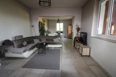 Country House in Over 2.5 Hectares of Land