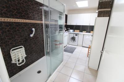 Completely Renovated Village House, Large Terrace And Roof Terrace