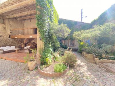 Detached Country House With Swimming Pool