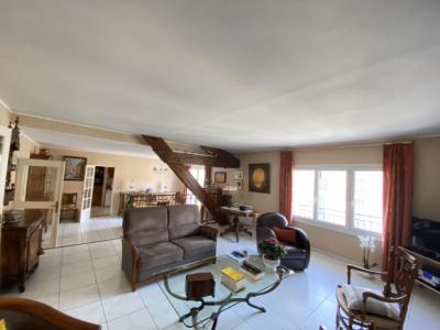 Town House With Large Garage